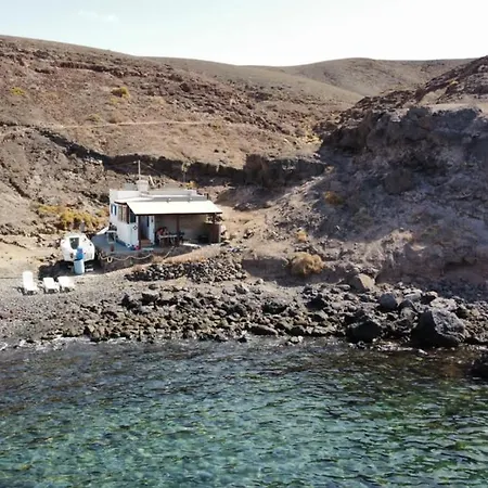 Casa Marinera En La Orilla Del Mar Holiday home La Lajita